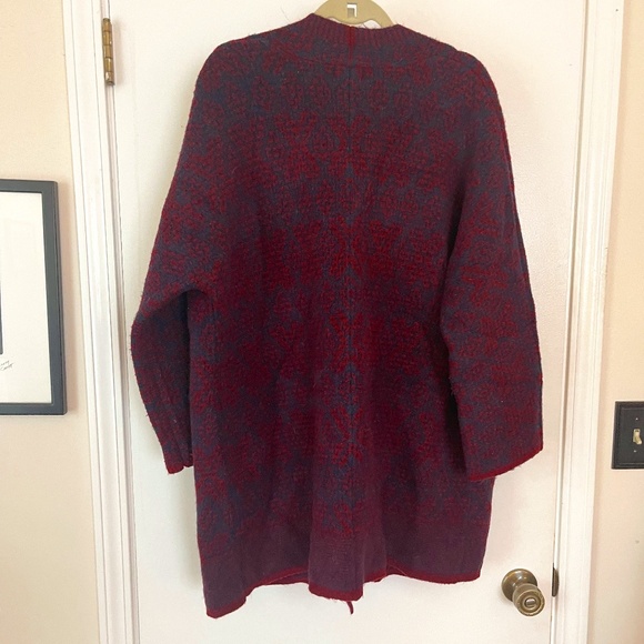 Old Navy Geometric Pattern Open Cardigan - Picture 2 of 8